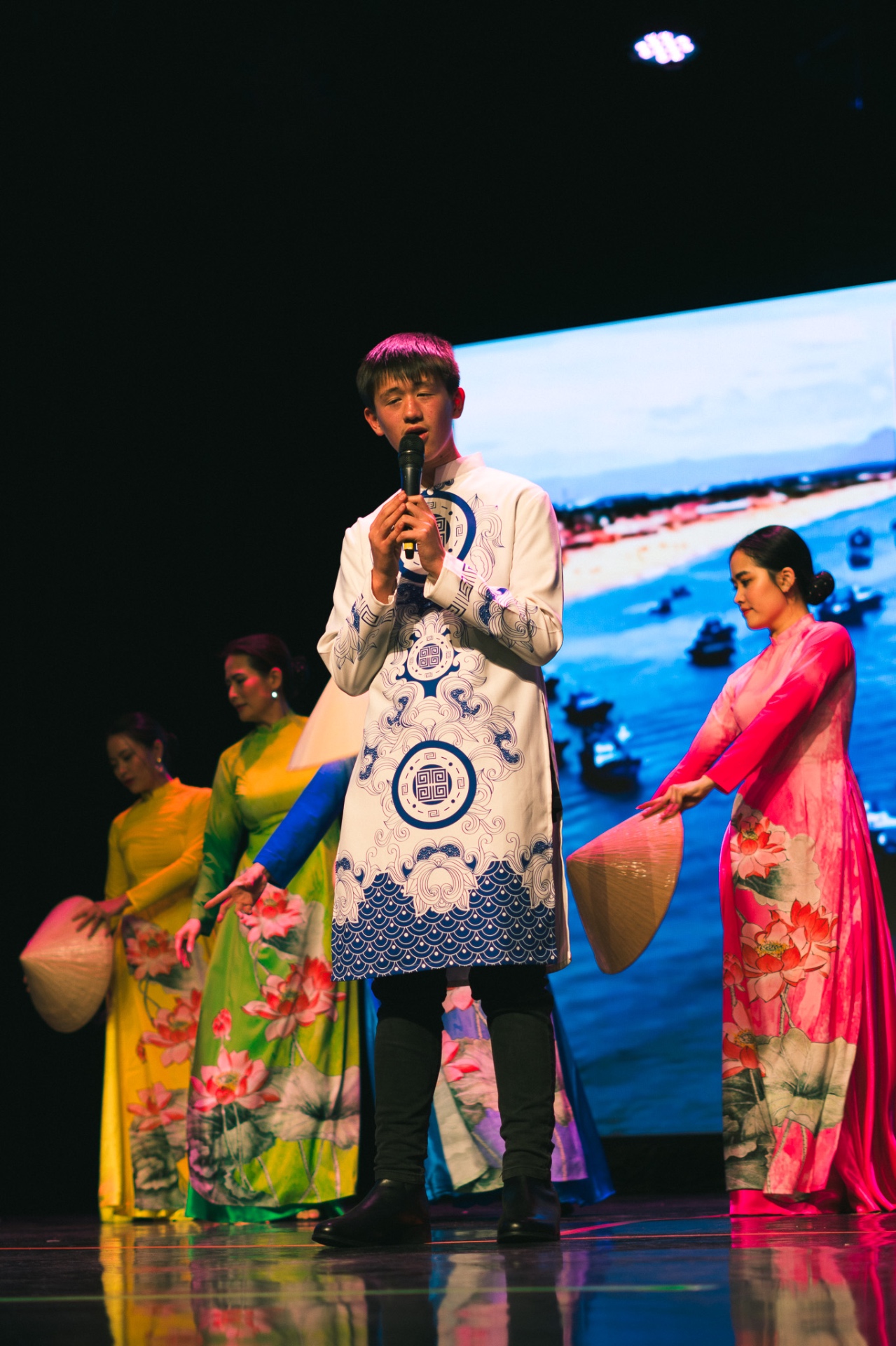 Viet Soul 1 performance 9